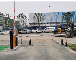 智能車(chē)輛管理系統(tǒng)識(shí)別